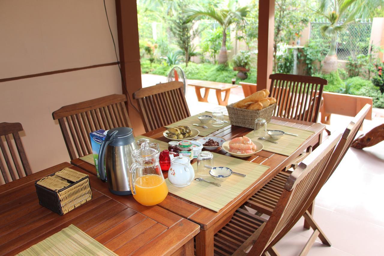 Gite Nam Hien Mekong Cho Lach Exterior photo